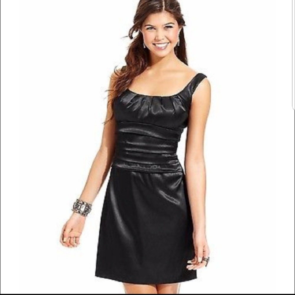 D. Darlin Sleeveless Black Satin Ruched Special Occasion Cocktail Mini Dress.6
